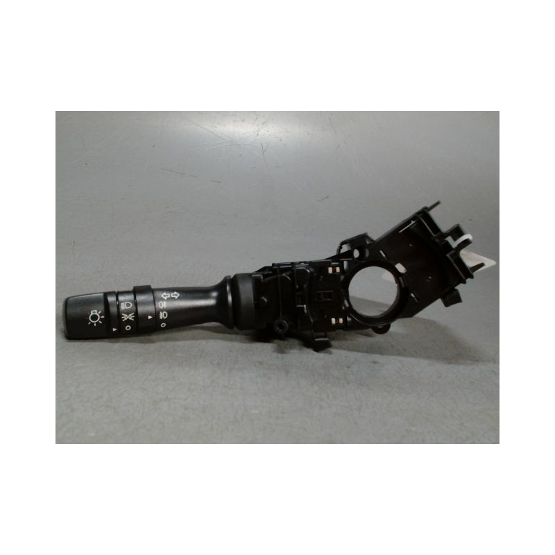 COMMANDE CLIGNOTANT KIA SPORTAGE III 2010-