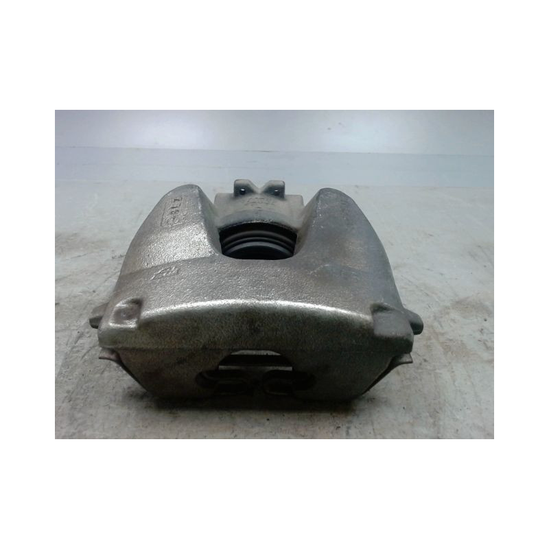 ETRIER DE FREIN AVANT DROIT LAND ROVER RR EVOQUE