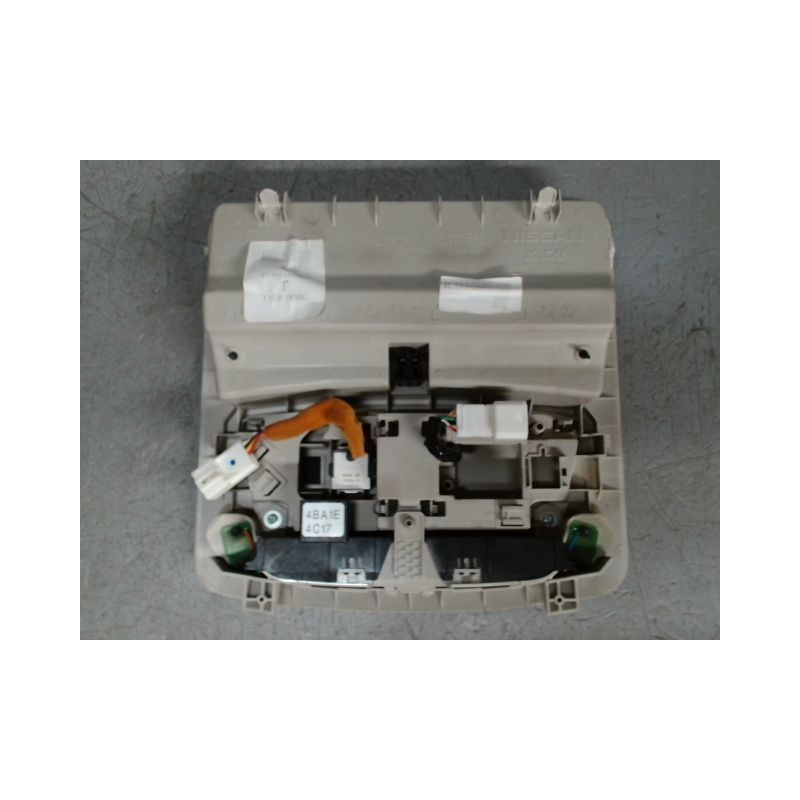 PLAFONNIER NISSAN X-TRAIL