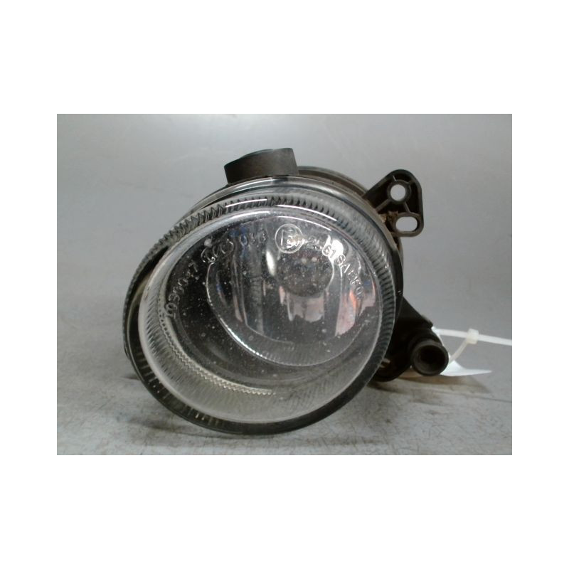 PHARE ANTIBROUILLARD AVANT GAUCHE MERCEDES VITO