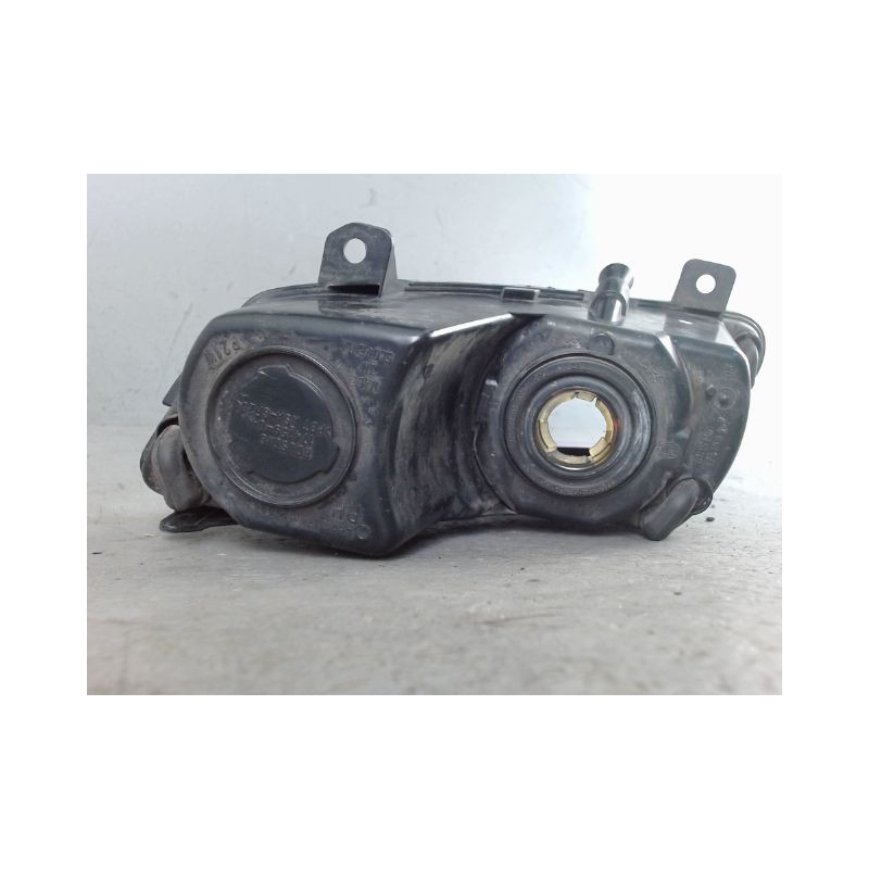 PHARE ANTIBROUILLARD AVANT DROIT VOLKSWAGEN POLO