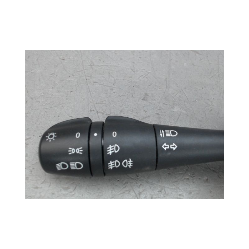 COMMANDE CLIGNOTANT DACIA SANDERO