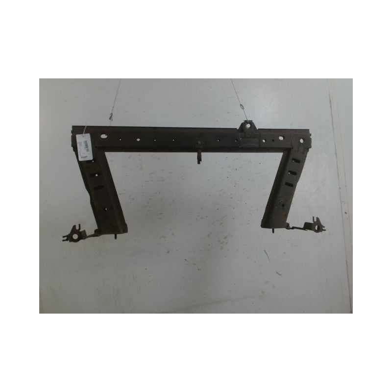 TRAVERSE INFERIEURE ARMATURE AVANT RENAULT KANGOO