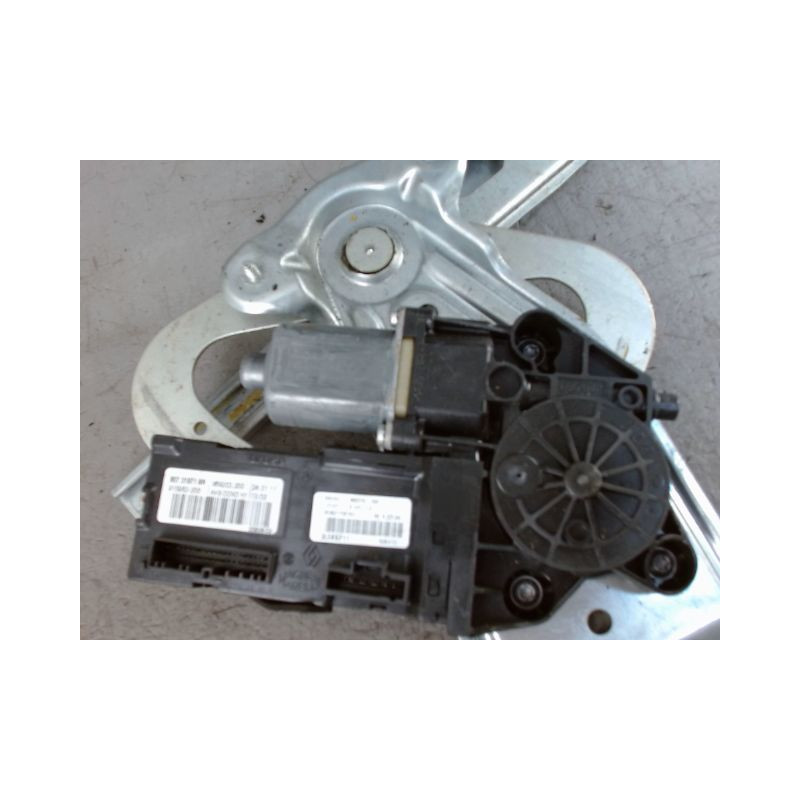 MECANISME+MOTEUR LEVE-GLACE AVANT GAUCHE RENAULT MEGANE