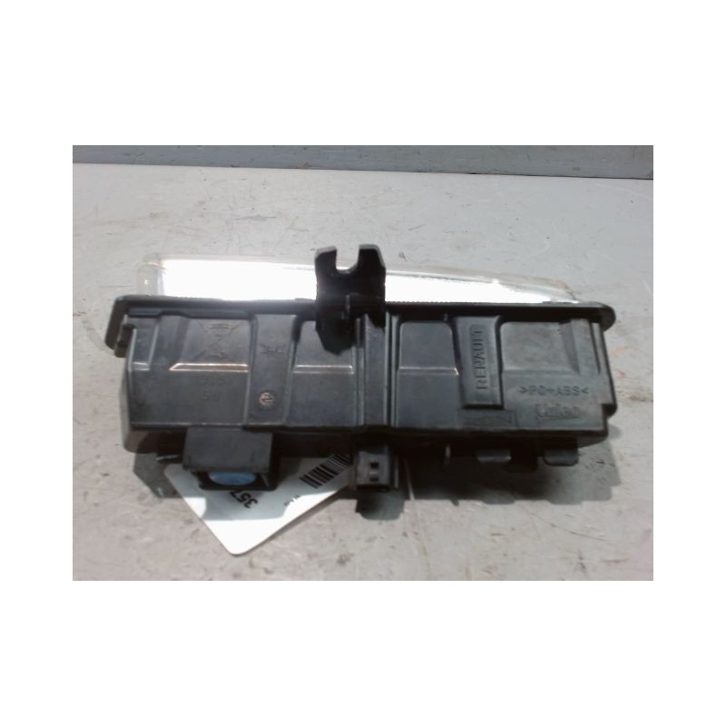 FEUX POSITION DROIT RENAULT CLIO
