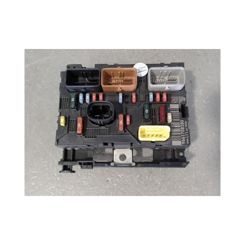 BOITE A FUSIBLES PEUGEOT 307 2005-2007