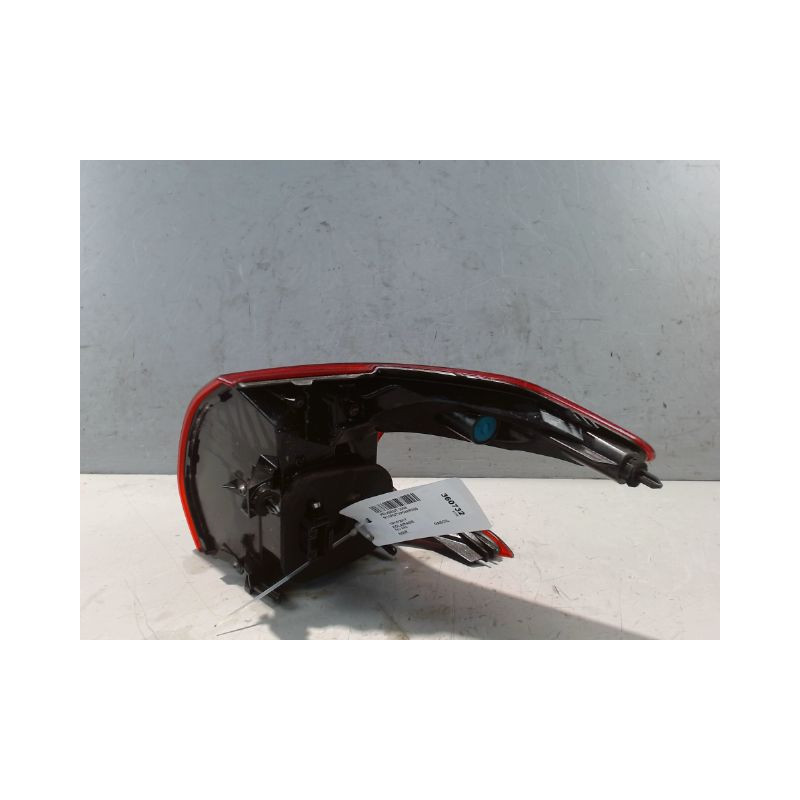 FEU ARRIERE GAUCHE  PEUGEOT 2008