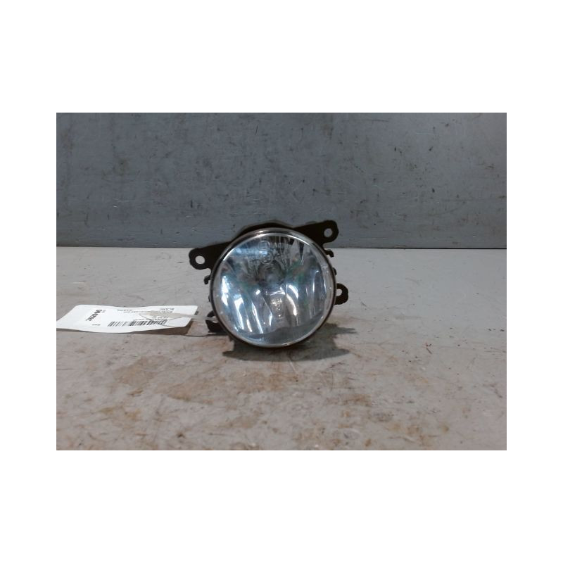 PHARE ANTIBROUILLARD AVANT DROIT RENAULT CLIO IV
