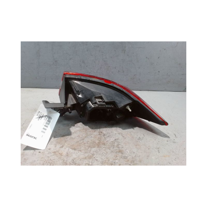 FEU ARRIERE GAUCHE  RENAULT CLIO IV