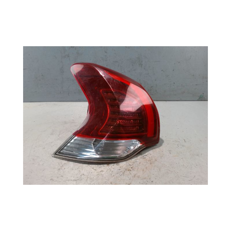 FEU ARRIERE GAUCHE  PEUGEOT 3008 2009-