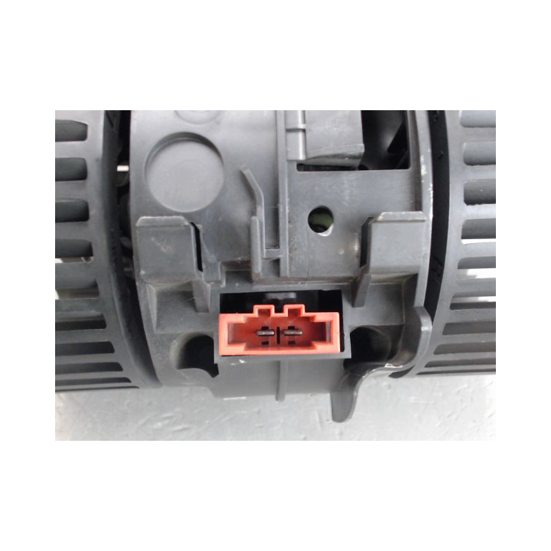MOTEUR VENTILATEUR CHAUFFAGE RENAULT MEGANE