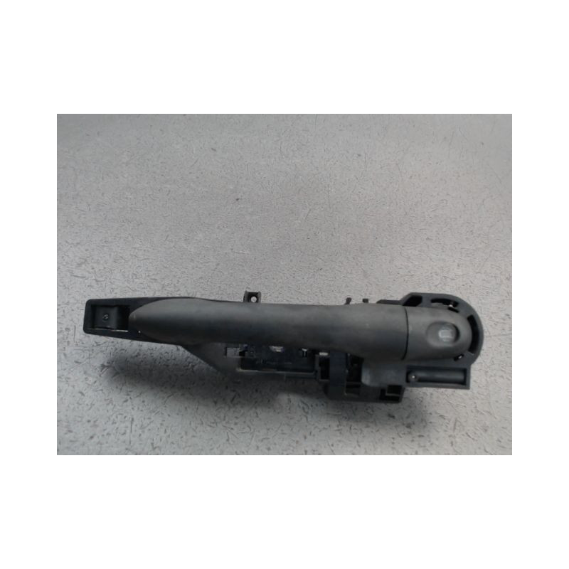 POIGNEE EXTERIEURE PORTE AVANT GAUCHE RENAULT KANGOO
