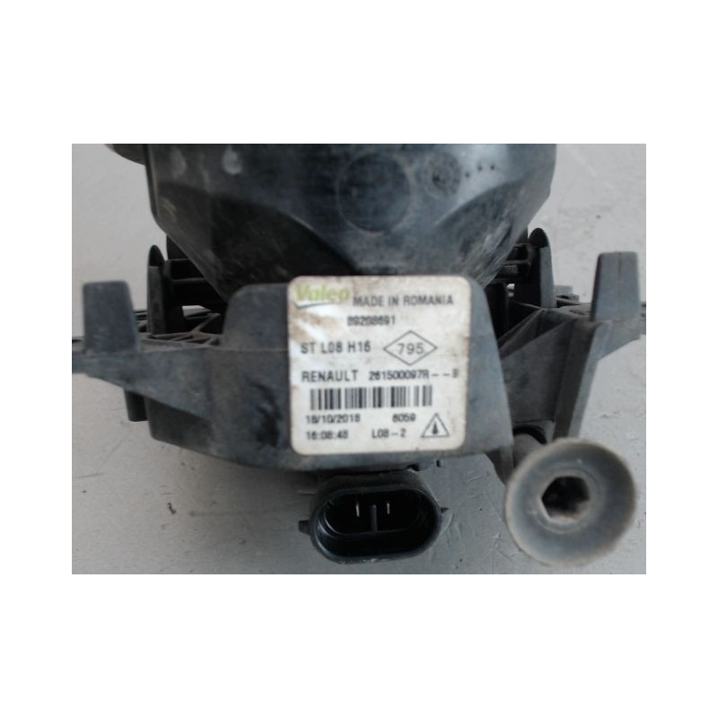 PHARE ANTIBROUILLARD AVANT GAUCHE DACIA SANDERO