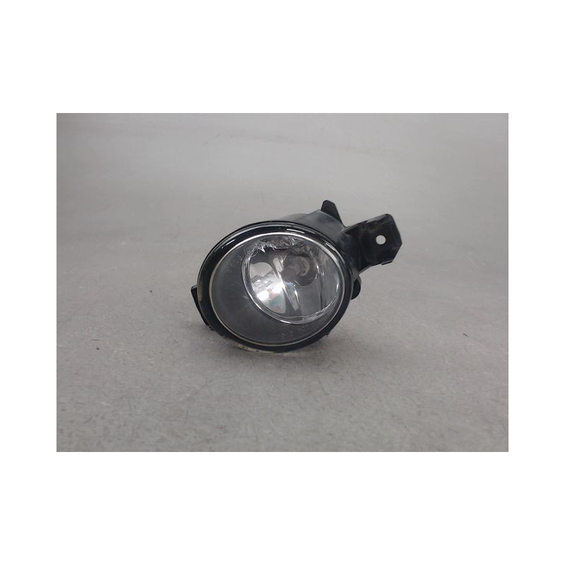 PHARE ANTIBROUILLARD AVANT GAUCHE NISSAN X-TRAIL