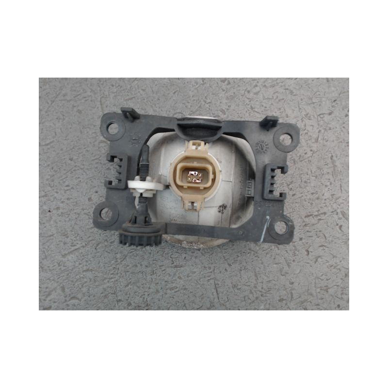PHARE ANTIBROUILLARD AVANT GAUCHE CITROEN C3