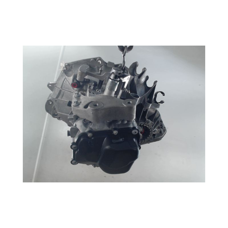 BOITE A VITESSE MECANIQUE OPEL CORSA 1.4 