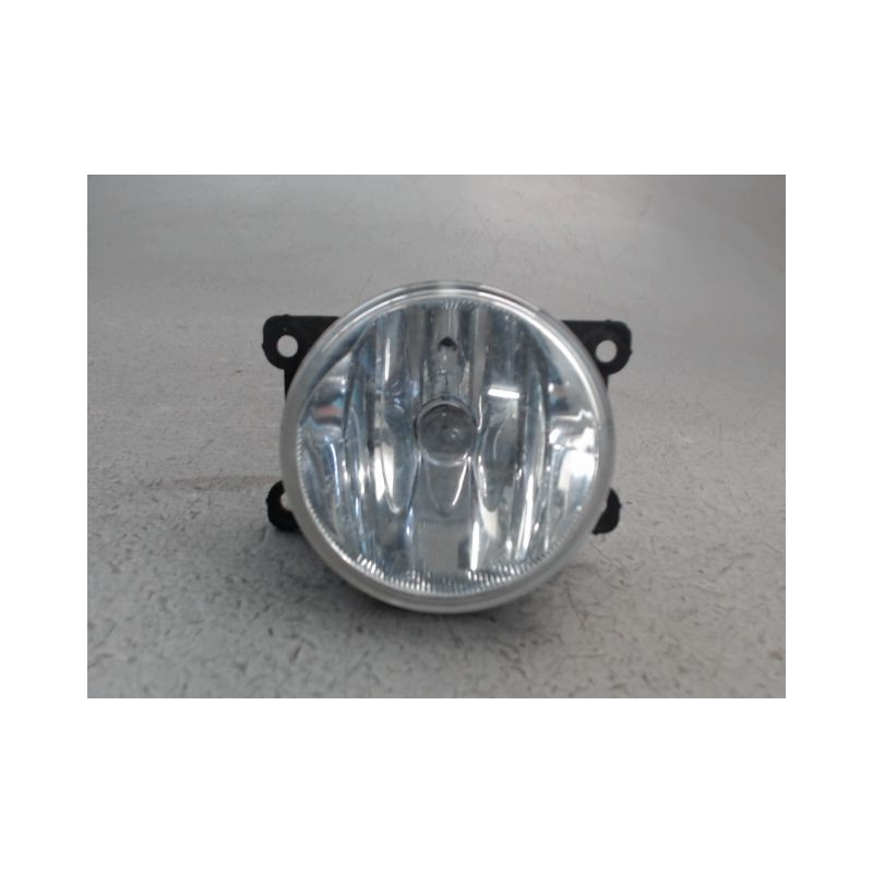 PHARE ANTIBROUILLARD AVANT GAUCHE PEUGEOT 2008