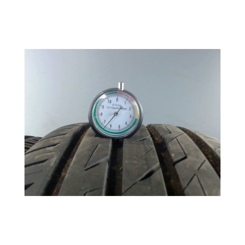 Paire de pneus NORAUTO PREVENSYS 4 235 55 18 100 V