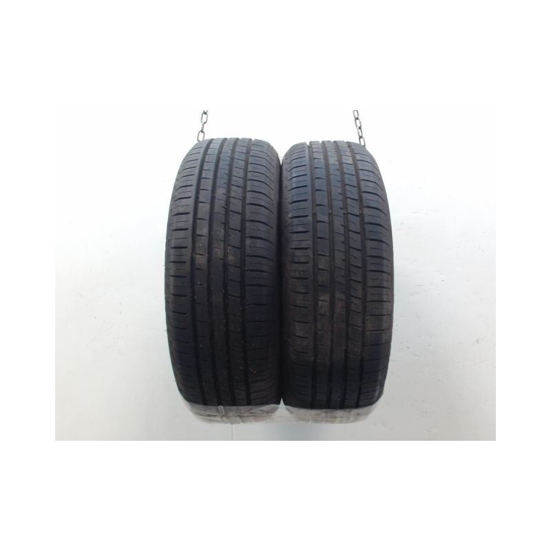 Paire de pneus ATHREE A P326 175 65 14 86 T