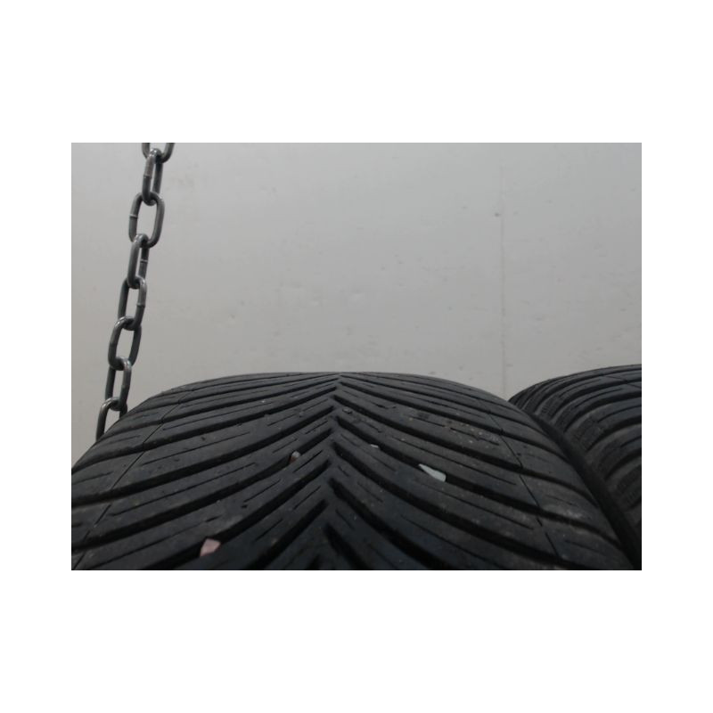 Paire de pneus KLEBER QUADRAXER 3 ALL SEASON 215 55 17 98 V