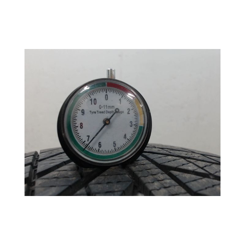 Paire de pneus GOOD YEAR VECTOR 4 SEASONS 215 60 16 95 V