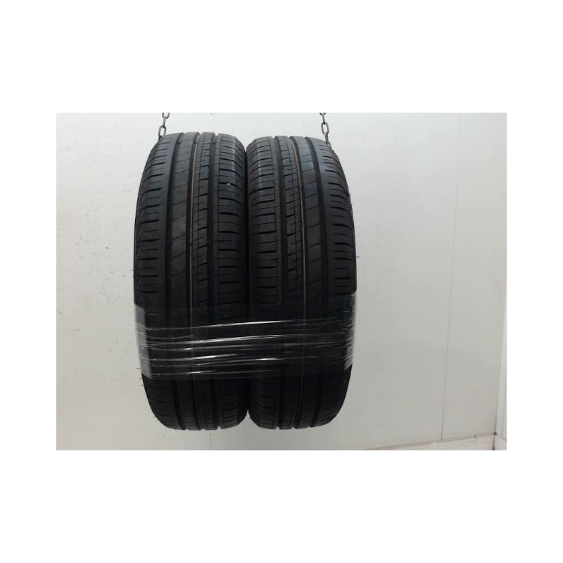 Paire de pneus COMPASAL BLAZER HP 185 65 15 88 H