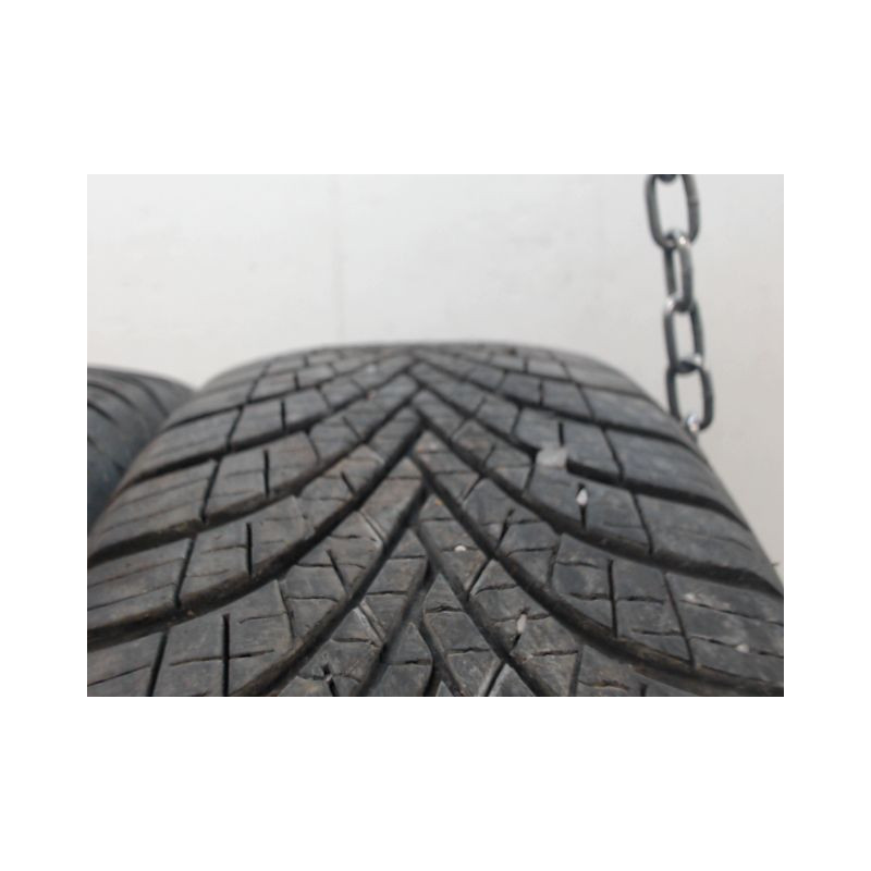 Paire de pneus DEBICA NAVIGATOR 3 185 60 15 88 H