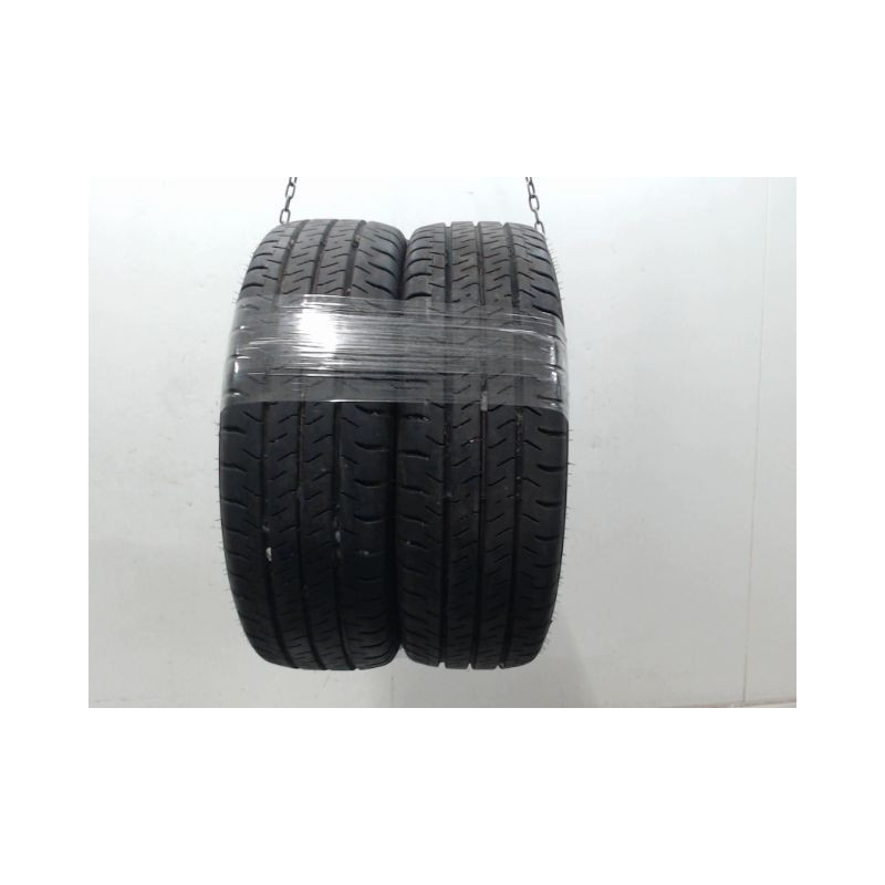 Paire de pneus FALKEN LINAM VANO 1 225 60 16 110 T
