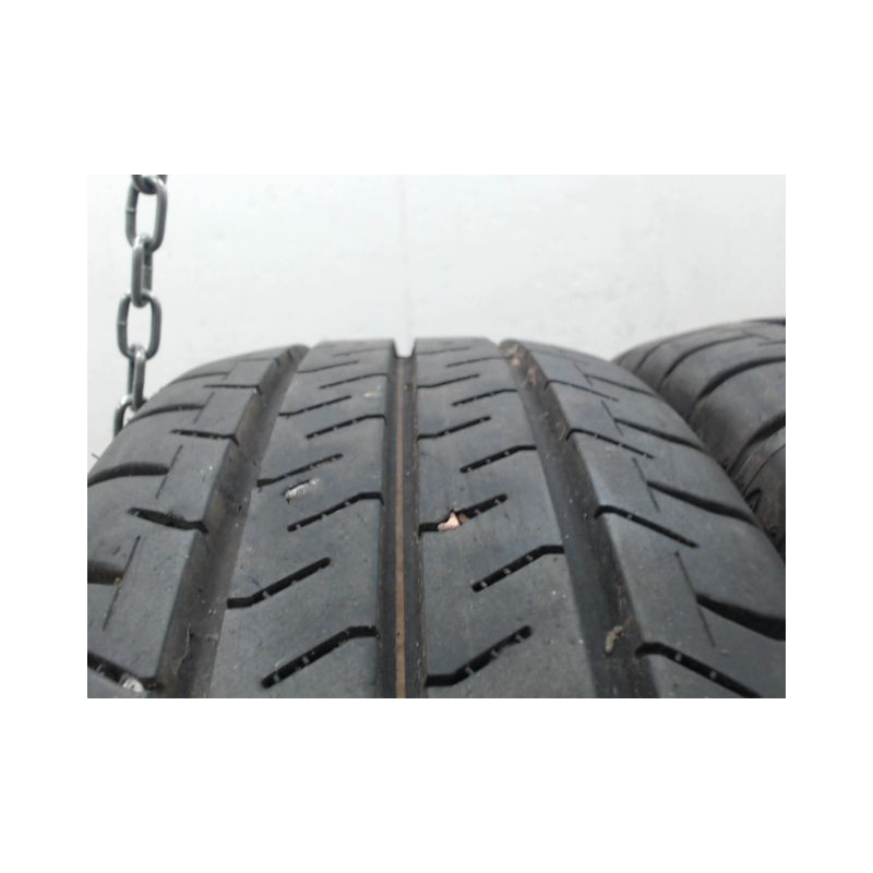 Paire de pneus FALKEN LINAM VANO 1 225 60 16 110 T