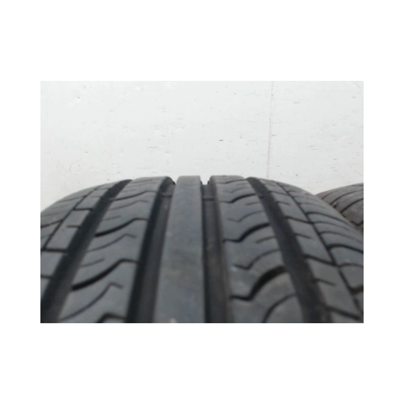 Paire de pneus ROVELO RHP780 195 50 16 88 V