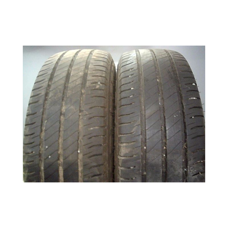 Paire de pneus MICHELIN AGIILIS 3 225 65 16 112 R