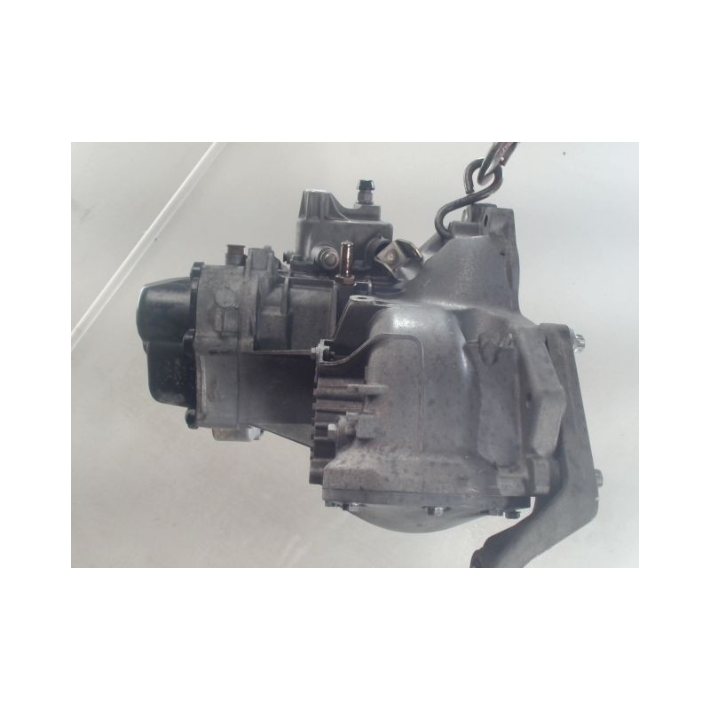 BOITE A VITESSE MECANIQUE OPEL CORSA 1.3 CDTI 
