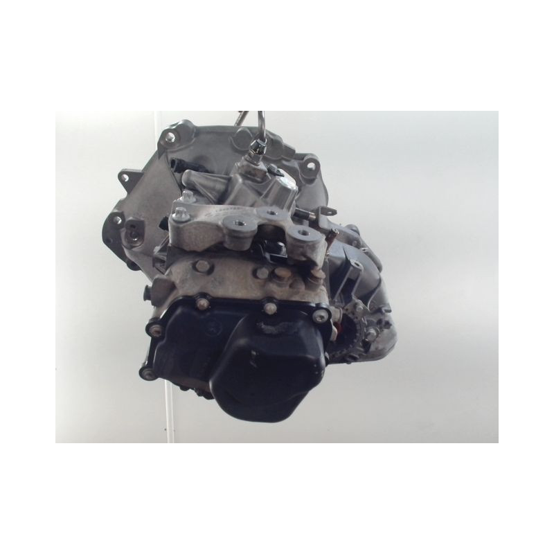BOITE A VITESSE MECANIQUE OPEL CORSA 1.3 CDTI 