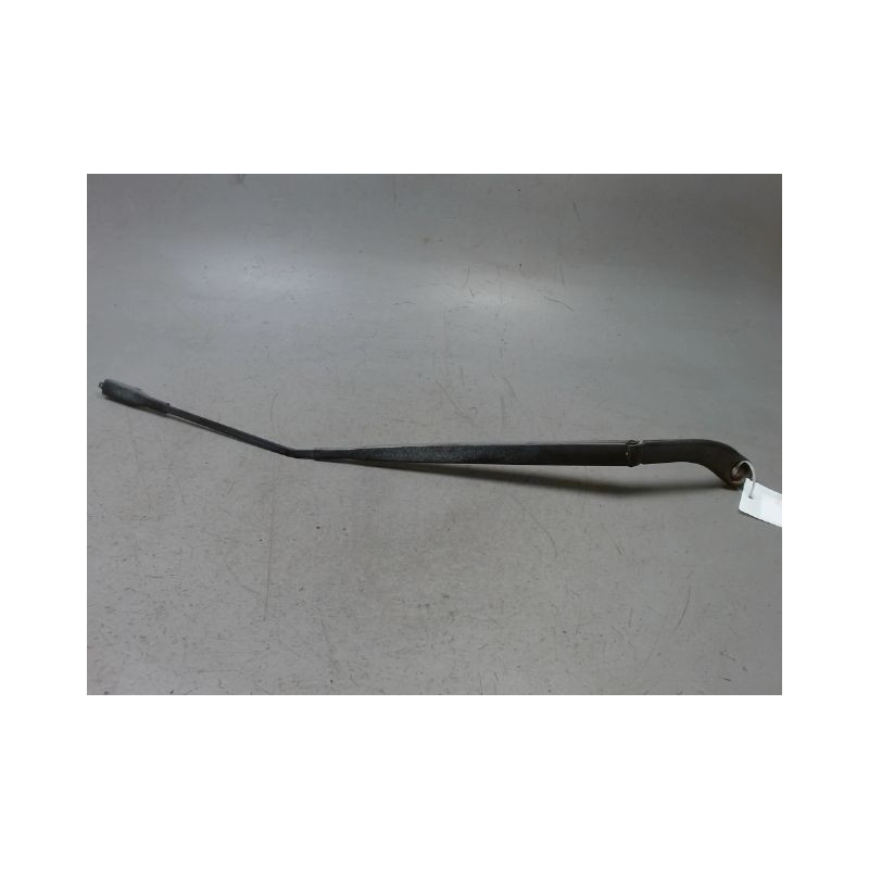 BRAS ESSUIE-GLACE AVANT DROIT NISSAN QASHQAI