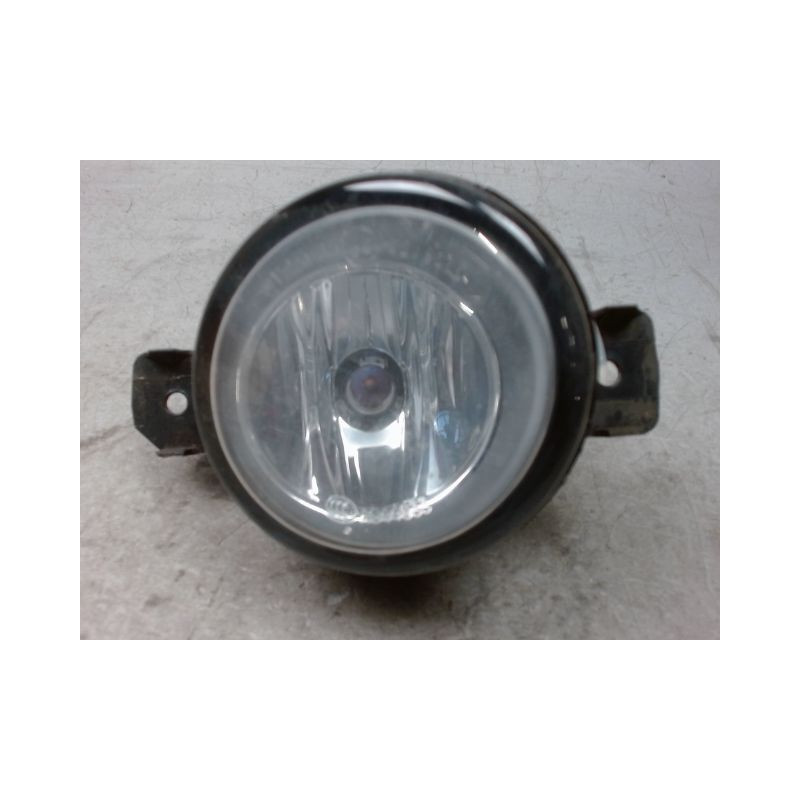 PHARE ANTIBROUILLARD AVANT DROIT NISSAN QASHQAI