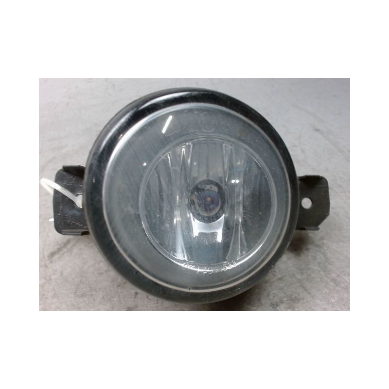 PHARE ANTIBROUILLARD AVANT GAUCHE NISSAN QASHQAI