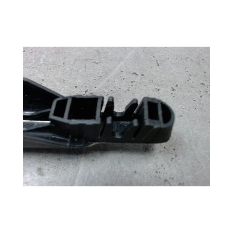 BRAS ESSUIE-GLACE ARRIERE NISSAN QASHQAI