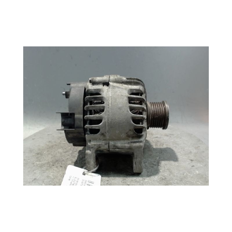 ALTERNATEUR DACIA DUSTER