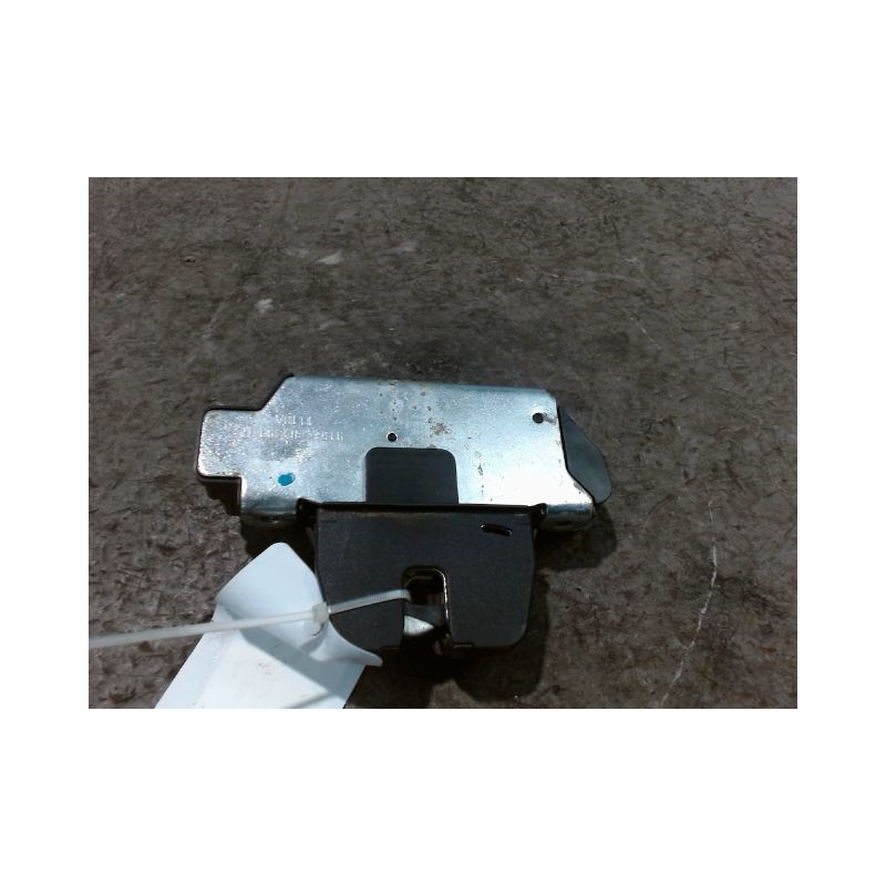 SERRURE HAYON  CITROEN DS3 2009-