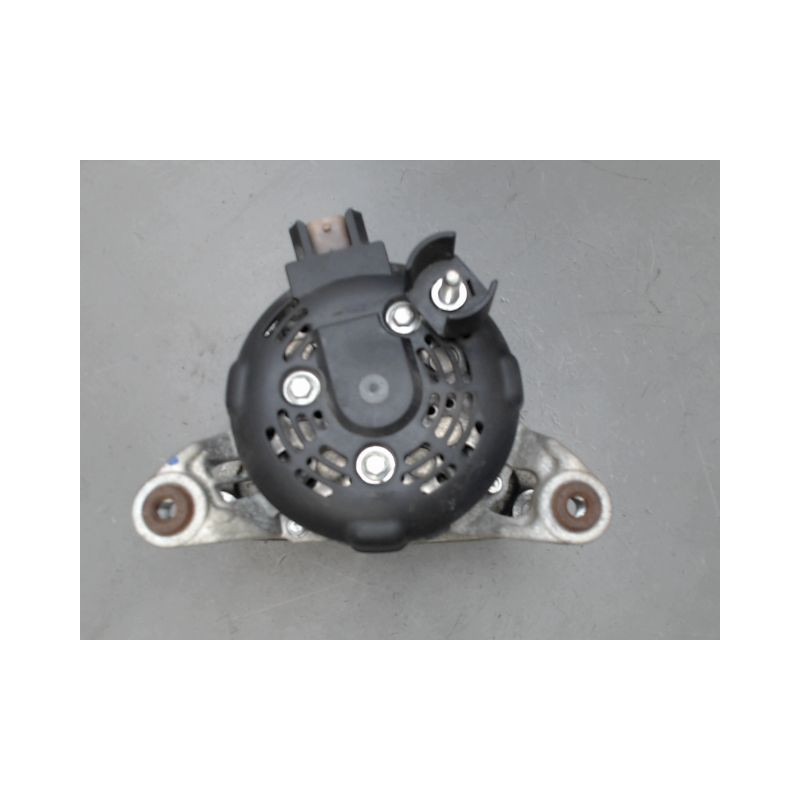 ALTERNATEUR OPEL CORSA