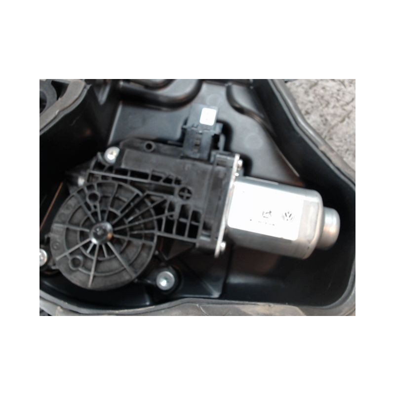 MECANISME+MOTEUR LEVE-GLACE AVANT DROIT SEAT IBIZA 2006-