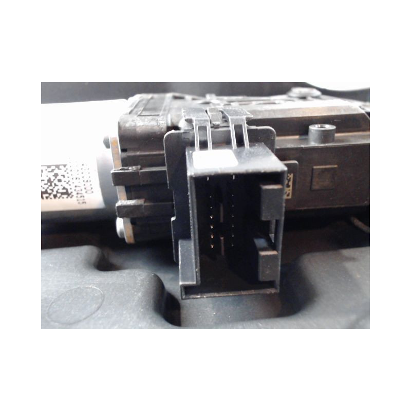 MECANISME+MOTEUR LEVE-GLACE AVANT DROIT SEAT IBIZA 2006-