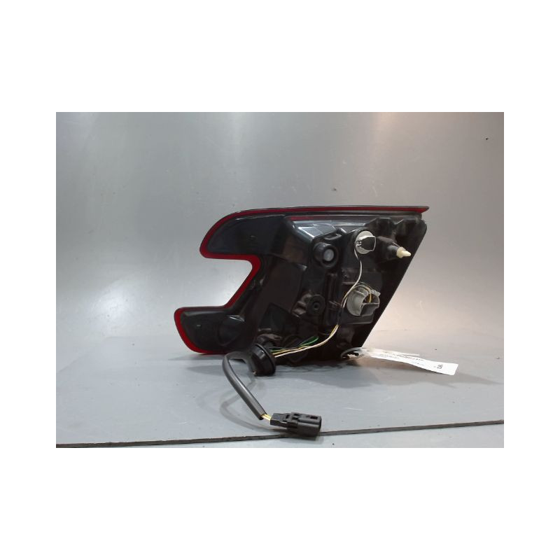 FEU ARRIERE INTERIEUR GAUCHE RENAULT MEGANE