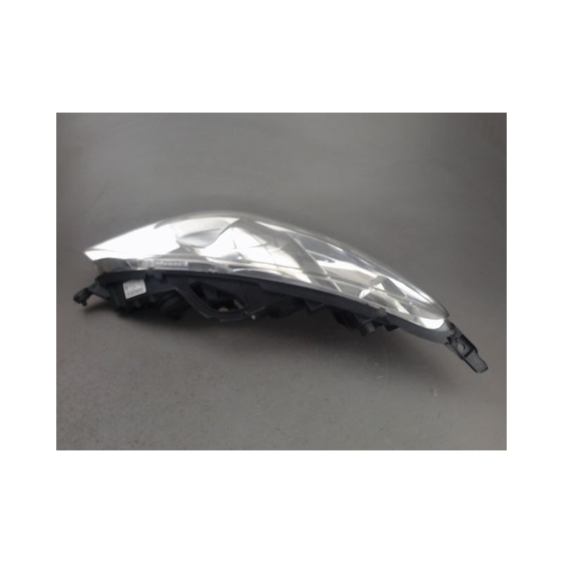 PHARE DROIT PEUGEOT 407