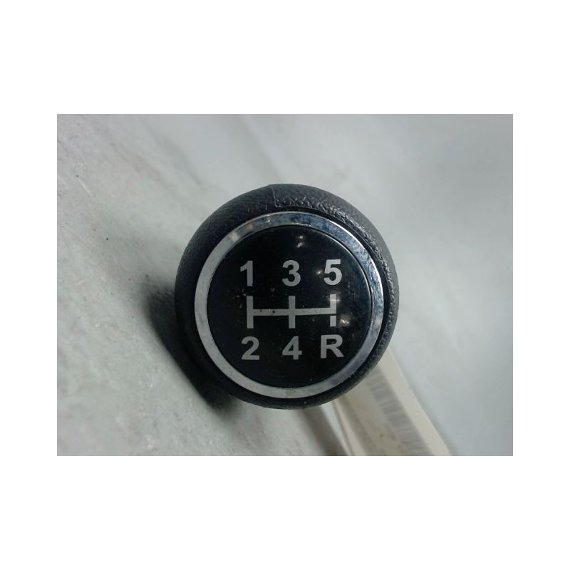 POMMEAU LEVIER VITESSES PEUGEOT 206 1.4 HDi eco 70