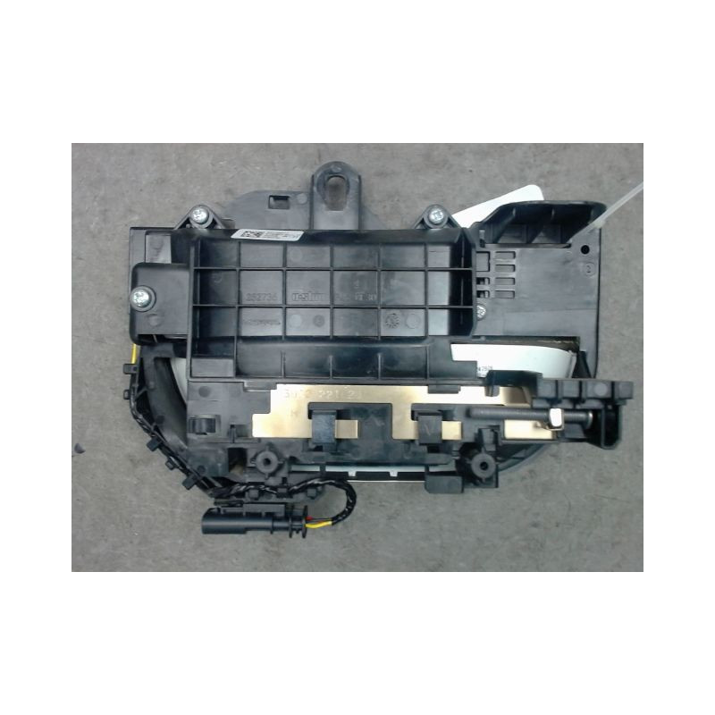 POIGNEE EXTERIEURE PORTE AVANT DROIT FIAT 500