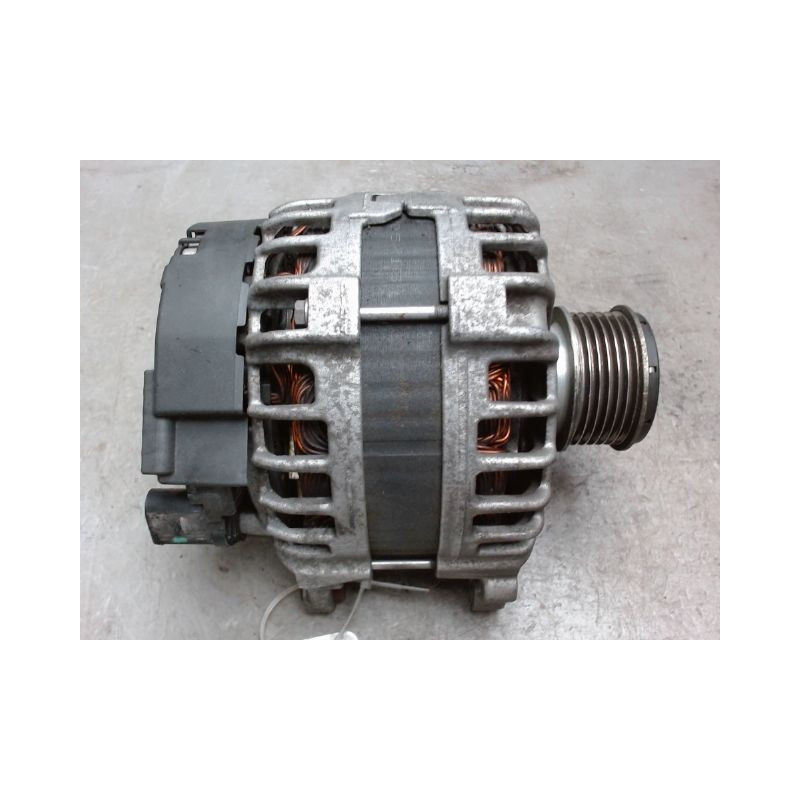 ALTERNATEUR VOLKSWAGEN SHARAN