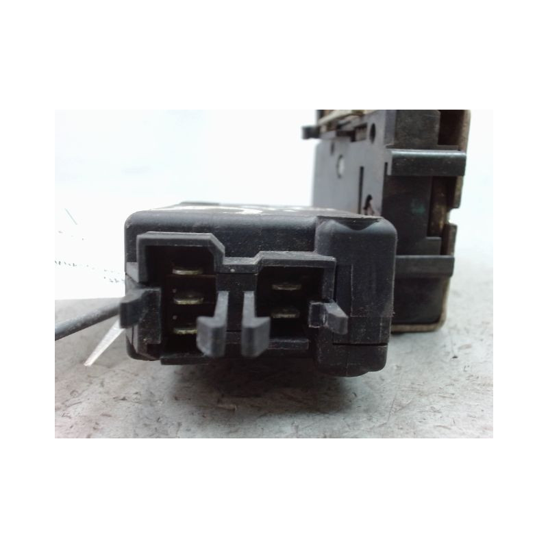 SYSTEME CONDAMNATION AVANT GAUCHE PEUGEOT 106 Phase 2 1996-2003