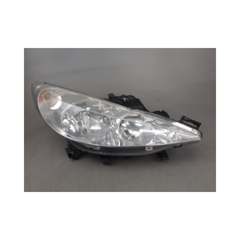 PHARE DROIT PEUGEOT 207