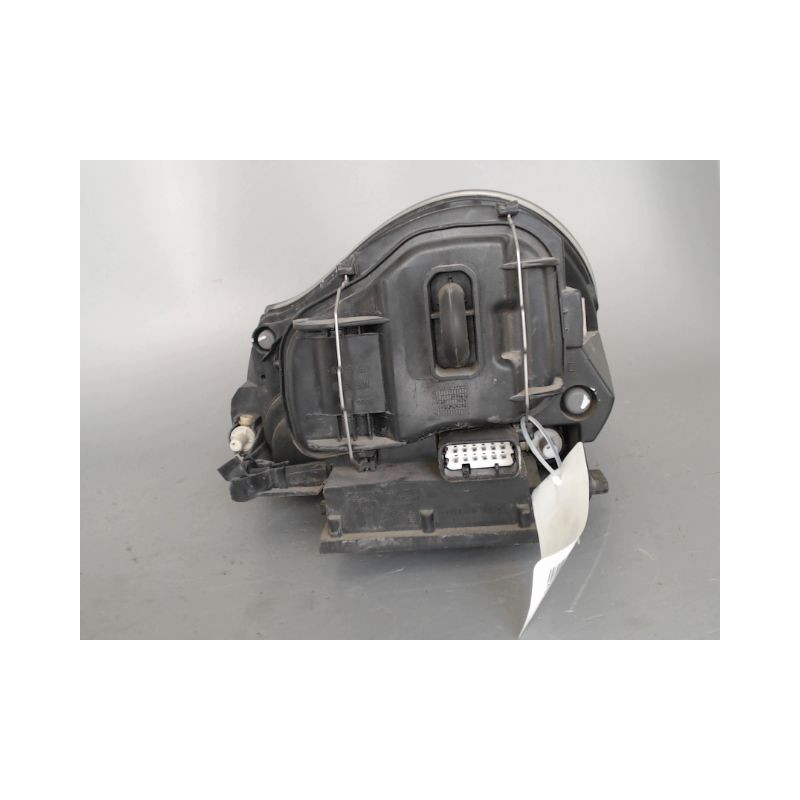 PHARE DROIT PORSCHE CAYENNE 2002-